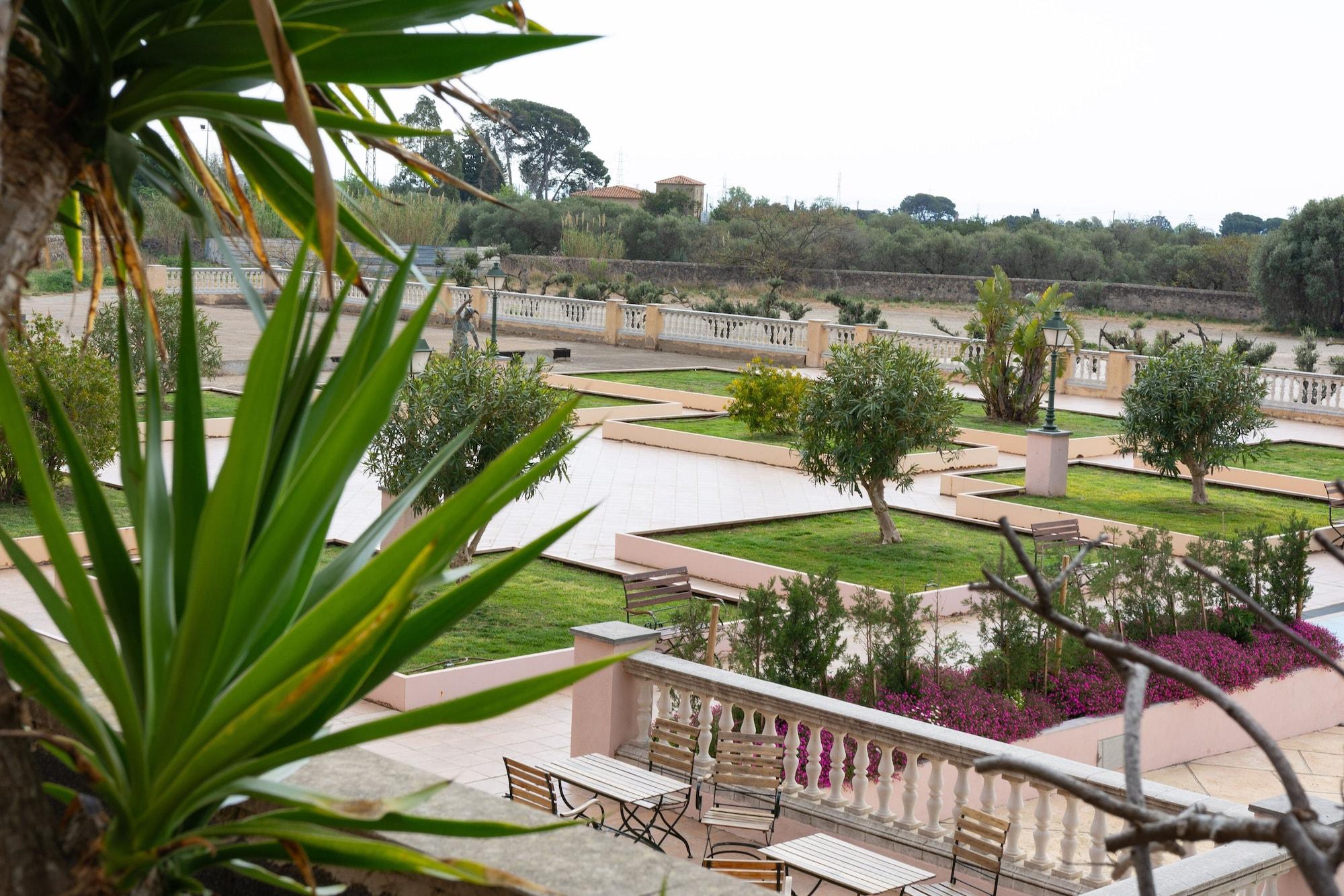 Termes Montbrio Hotel & Spa Montbrió del Camp Kültér fotó