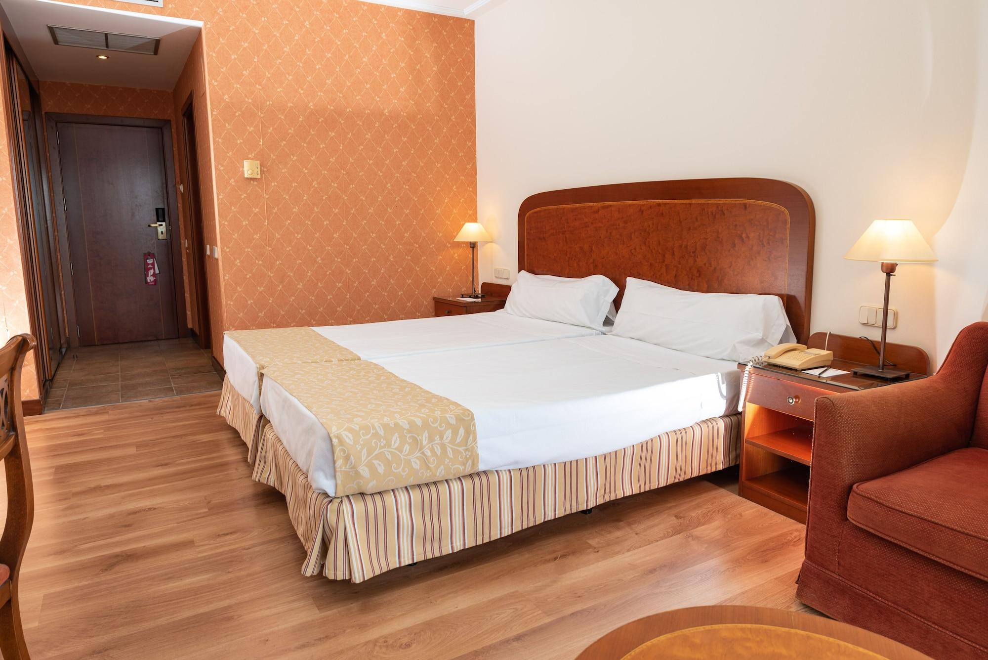 Termes Montbrio Hotel & Spa Montbrió del Camp Kültér fotó