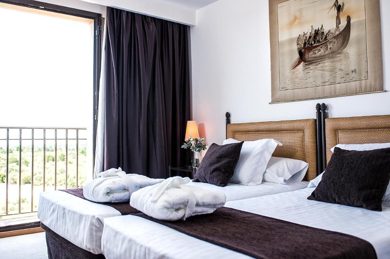 Termes Montbrio Hotel & Spa Montbrió del Camp Kültér fotó