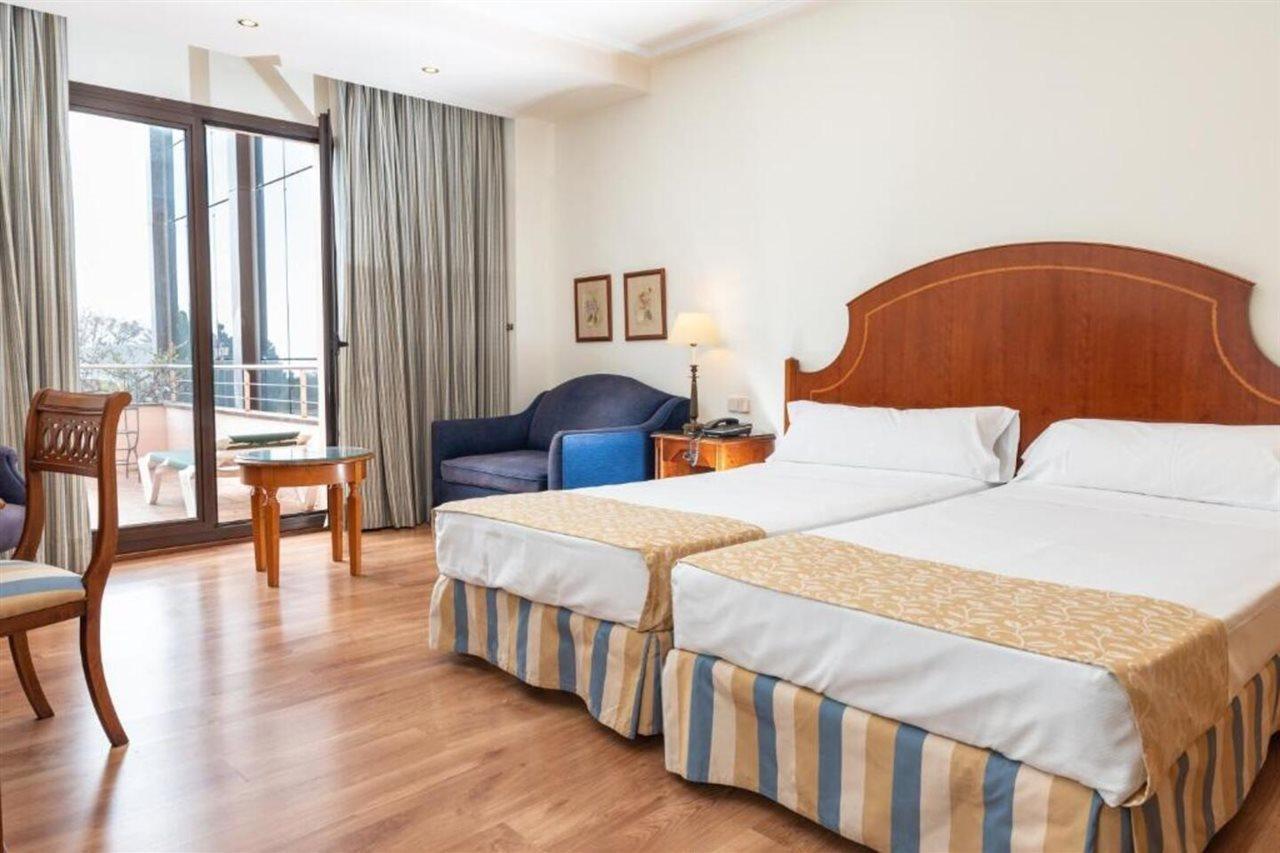 Termes Montbrio Hotel & Spa Montbrió del Camp Kültér fotó